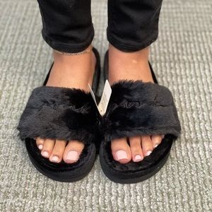 Black Fuzzy Pink Slides